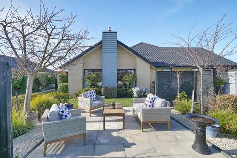 Photo of property in 6 Claremont Crescent, Amberley, 7410