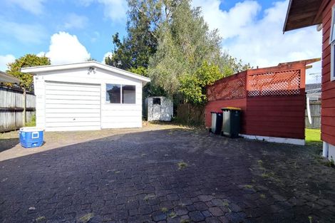 Photo of property in 8 Archmillen Avenue, Pakuranga Heights, Auckland, 2010