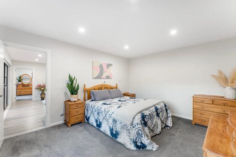 Photo of property in 13 Michael Richard Place, East Tamaki Heights, Auckland, 2016