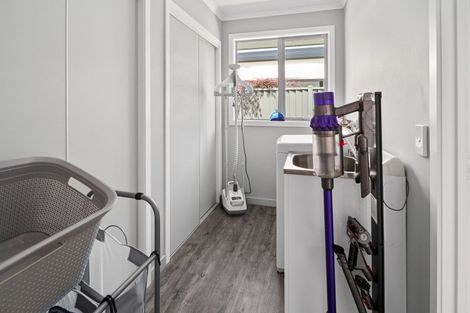 Photo of property in 48 Curtis Street, Stoke, Nelson, 7011