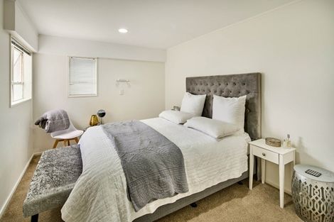 Photo of property in 130u3 Oriental Parade, Oriental Bay, Wellington, 6011