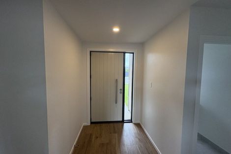 Photo of property in 115 Wairau Road, Oakura, 4314