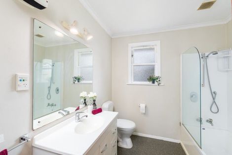 Photo of property in 14 John Street, Trentham, Upper Hutt, 5018