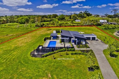 Photo of property in 88 Grace Hill Drive, Dairy Flat, Albany, 0792