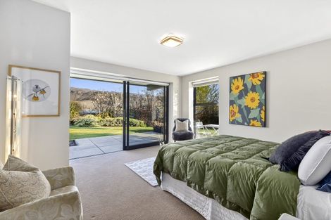Photo of property in 12 De Bettencor Place, Mount Pisa, Cromwell, 9383