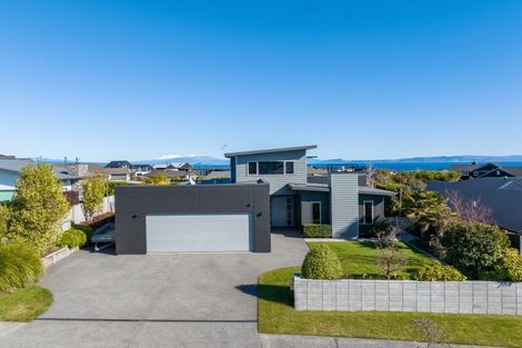 Photo of property in 19 Ernest Kemp Rise, Wharewaka, Taupo, 3330