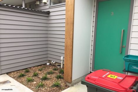 Photo of property in 7u3 Handyside Street, Tawa, Wellington, 5028