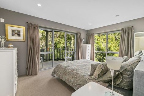 Photo of property in 51a Maungaraki Road, Korokoro, Lower Hutt, 5012