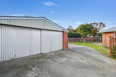 Photo of property in 10 Aztec Place, Redwood, Christchurch, 8051
