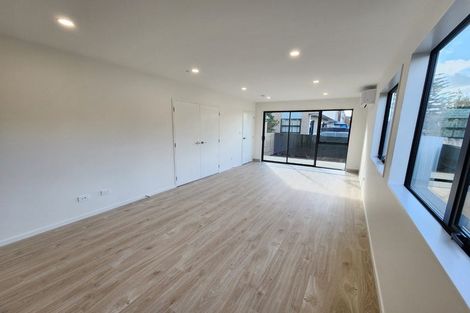 Photo of property in 4/25 Manse Road, Pahurehure, Papakura, 2113