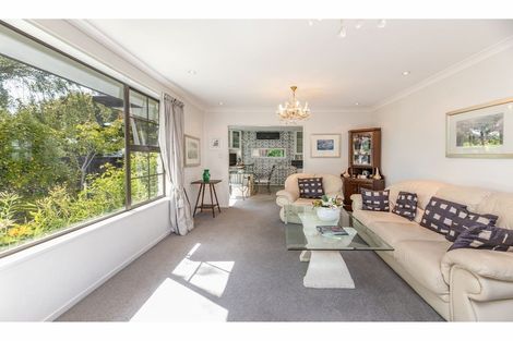 Photo of property in 439 Memorial Avenue, Burnside, Christchurch, 8053