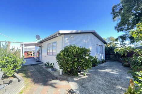 Photo of property in 6 Topaz Place, Bishopdale, Christchurch, 8053