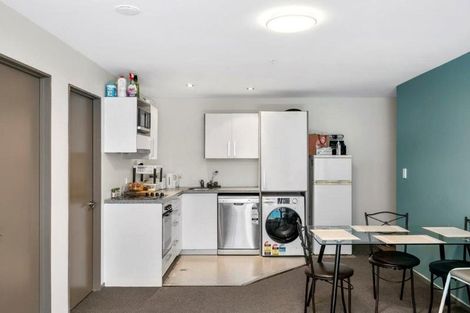 Photo of property in Dual Apartments, 108/142 Vivian Street, Te Aro, Wellington, 6011