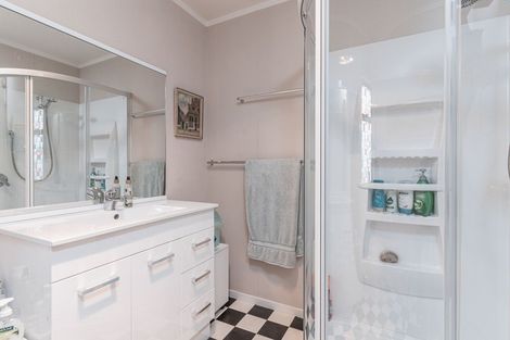 Photo of property in 45 Reading Street, Greytown, 5712