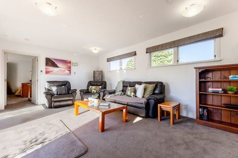 Photo of property in 51-53 Tennis Court Road, Raumati South, Paraparaumu, 5032