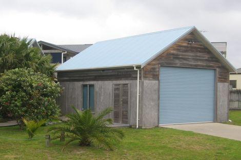 Photo of property in 112 Corokia Place, Matarangi, Whitianga, 3592