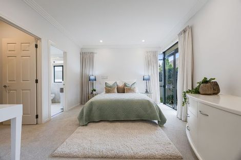 Photo of property in 1/14 Clifton Road, Hauraki, Auckland, 0622