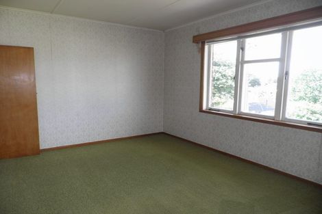 Photo of property in 8 Kohekohe Street, New Lynn, Auckland, 0600