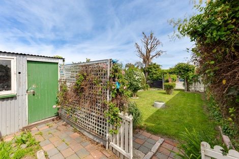 Photo of property in 2/136 Wainoni Road, Avondale, Christchurch, 8061