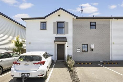 Photo of property in 135u3 Silverdale Road, Hillcrest, Hamilton, 3216