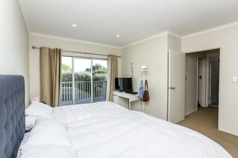 Photo of property in 4a Rahui View, Oakura, 4314