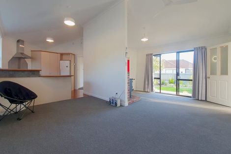 Photo of property in 2/23 Dalkeith Street, Hoon Hay, Christchurch, 8025