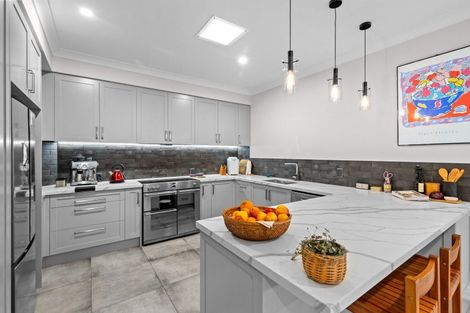 Photo of property in 274 Polson Hill Drive, Aokautere, Palmerston North, 4471