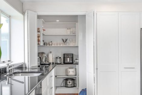 Photo of property in 86 Stanleys Road, Harewood, Christchurch, 8051