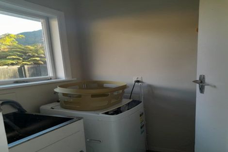 Photo of property in 121 Fairfax Street, Murchison, 7007