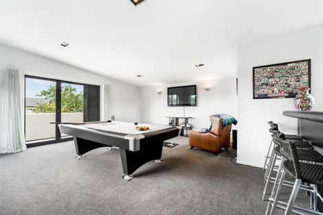 Photo of property in 32 English Oak Drive, Schnapper Rock, Auckland, 0632