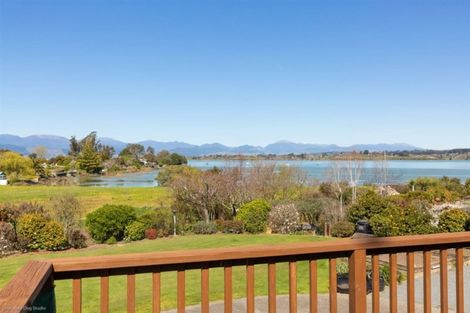 Photo of property in 10 Coutts Place, Mapua, 7005