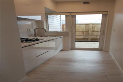 Photo of property in 37 Hikuawa Road, Flat Bush, Auckland, 2019