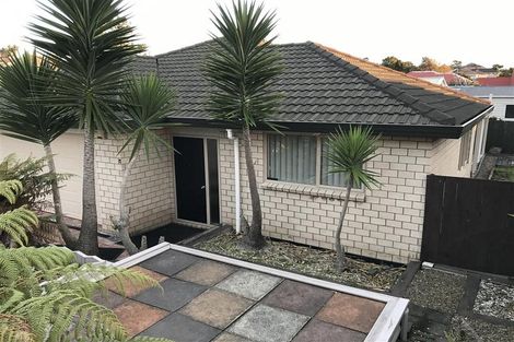 Photo of property in 48b Orams Road, Hillpark, Auckland, 2102