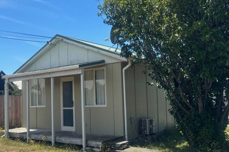 Photo of property in 8 Finsbury Street, Islington, Christchurch, 8042