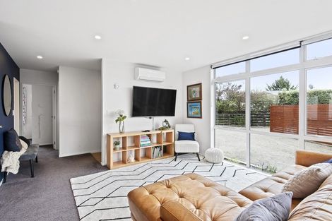 Photo of property in 5a Sharda Grove, Paraparaumu Beach, Paraparaumu, 5032