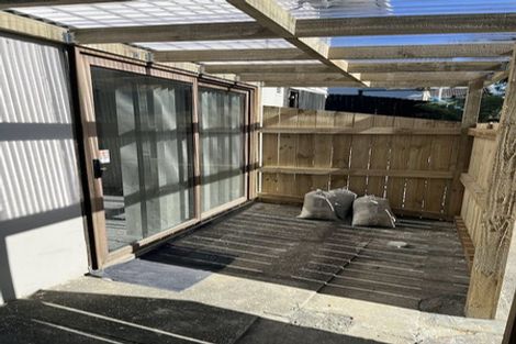 Photo of property in 49a Helena Street, Massey, Auckland, 0614