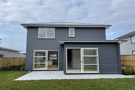 Photo of property in 20 Onekura Street, Red Beach, 0932