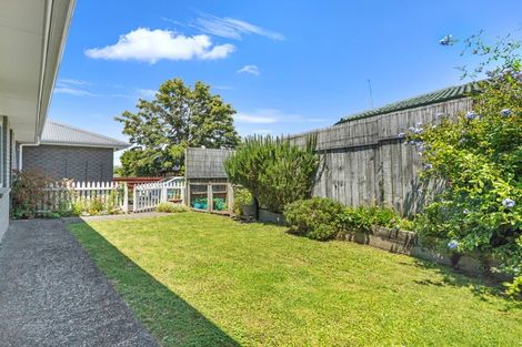 Photo of property in 30a Marvon Downs Avenue, Pakuranga Heights, Auckland, 2010