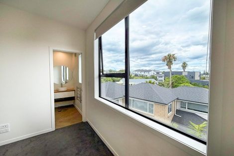 Photo of property in 12/8 Bennett Road, Pakuranga, Auckland, 2010