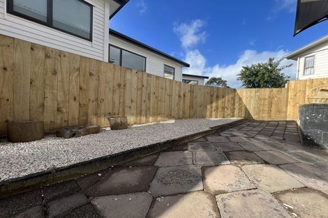 Photo of property in 26 Reynolds Place, Torbay, Auckland, 0630