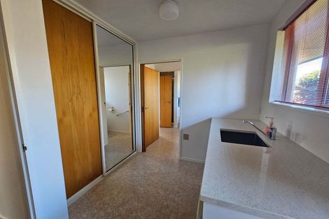 Photo of property in 32 Springbank Street, Bryndwr, Christchurch, 8053