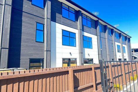 Photo of property in 8b/5 Taramea Place, Addington, Christchurch, 8024