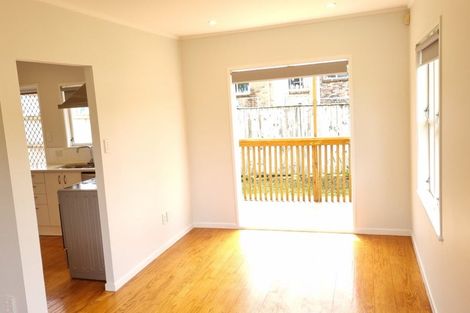 Photo of property in 43 Ramillies Place, Glenfield, Auckland, 0629