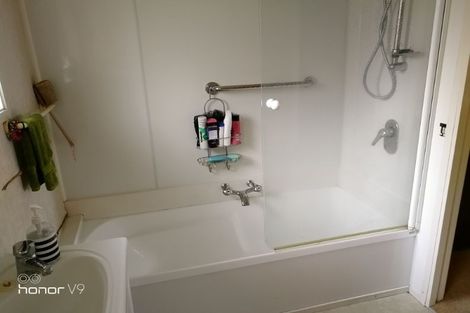 Photo of property in 1/18 Elmira Place, Browns Bay, Auckland, 0630