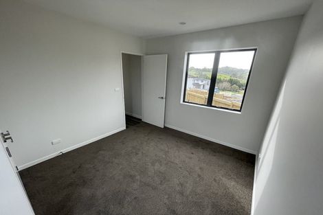 Photo of property in 7 Pepeke Way, Orewa, 0931