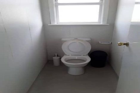 Photo of property in 57 Kayes Road, Pukekohe, 2120