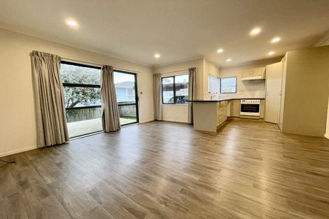 Photo of property in 54 Blake Road, Mangere East, Auckland, 2024