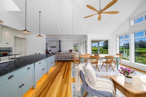 Photo of property in 355a Waikaramu Road, Waimate North, Kaikohe, 0472