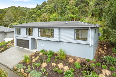 Photo of property in 18 Tieke Place, Horahora, Whangarei, 0110
