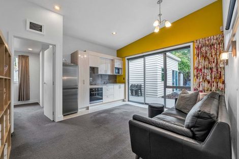 Photo of property in 4 Cherry Lane, Hurdon, New Plymouth, 4310